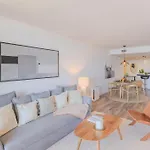 2 Bedroom Amazing Views Golf And Pool